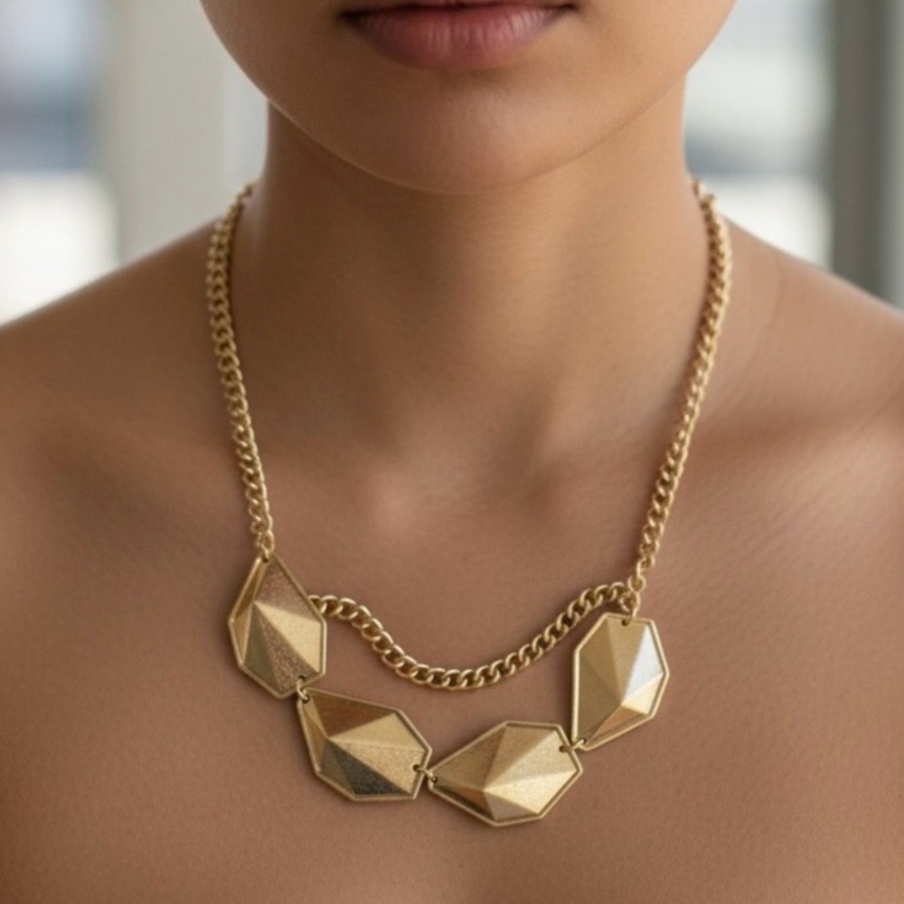 Gold Geometric Statement Necklace - Women Jewelry